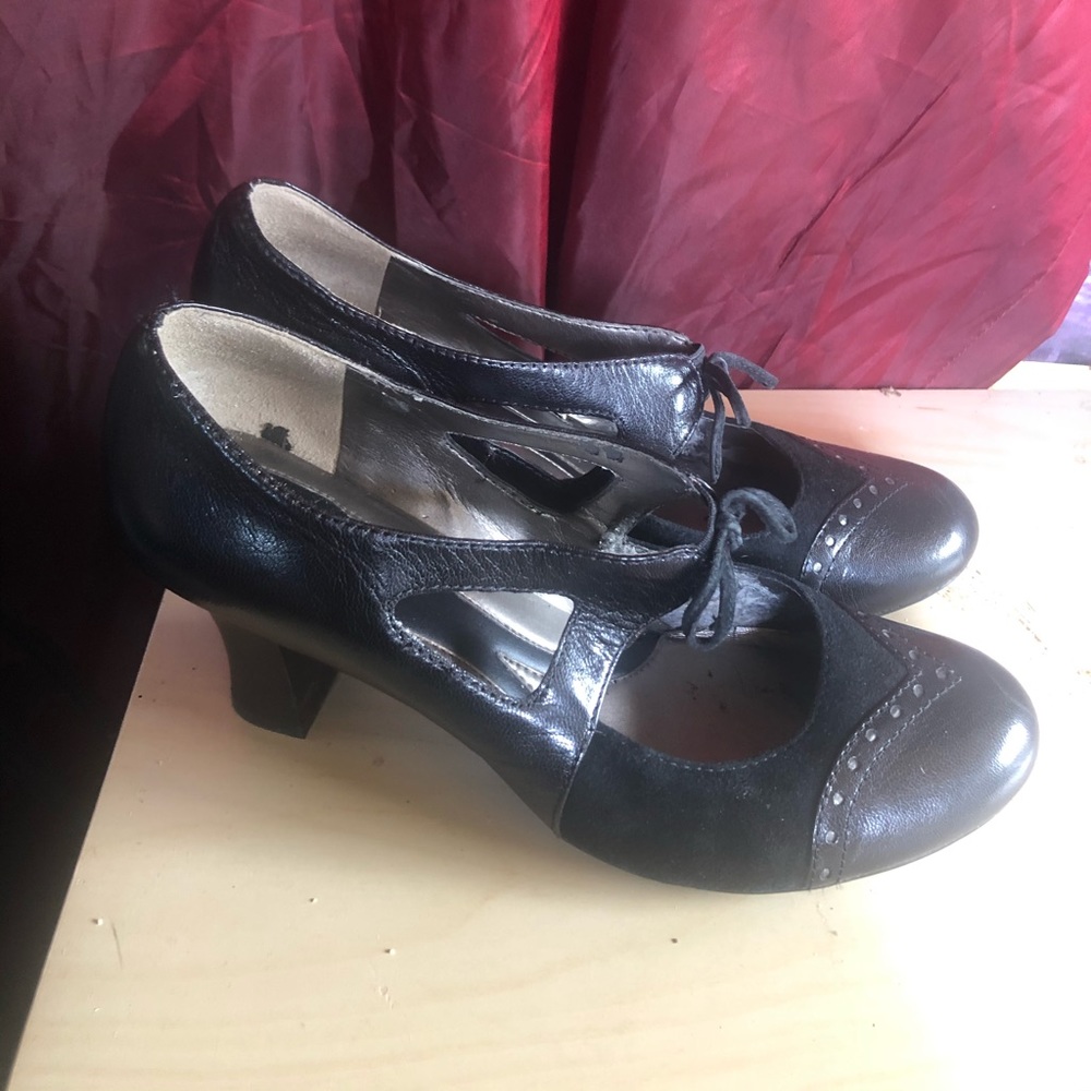 Vintage style shoes